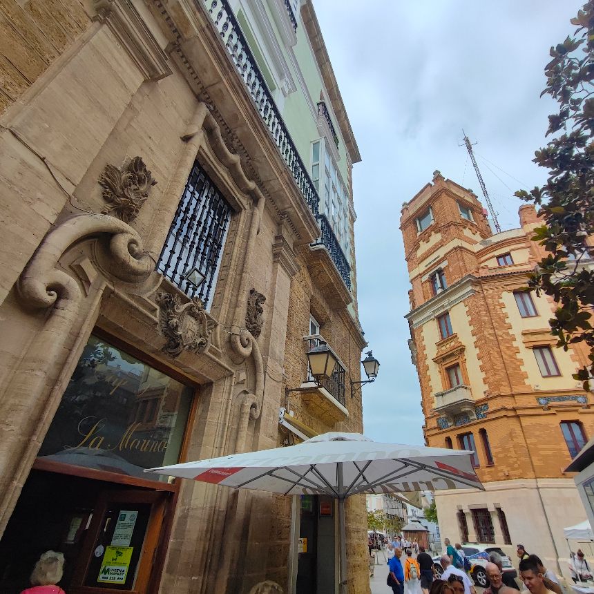 Bar La Marina in Cádiz, Spanien