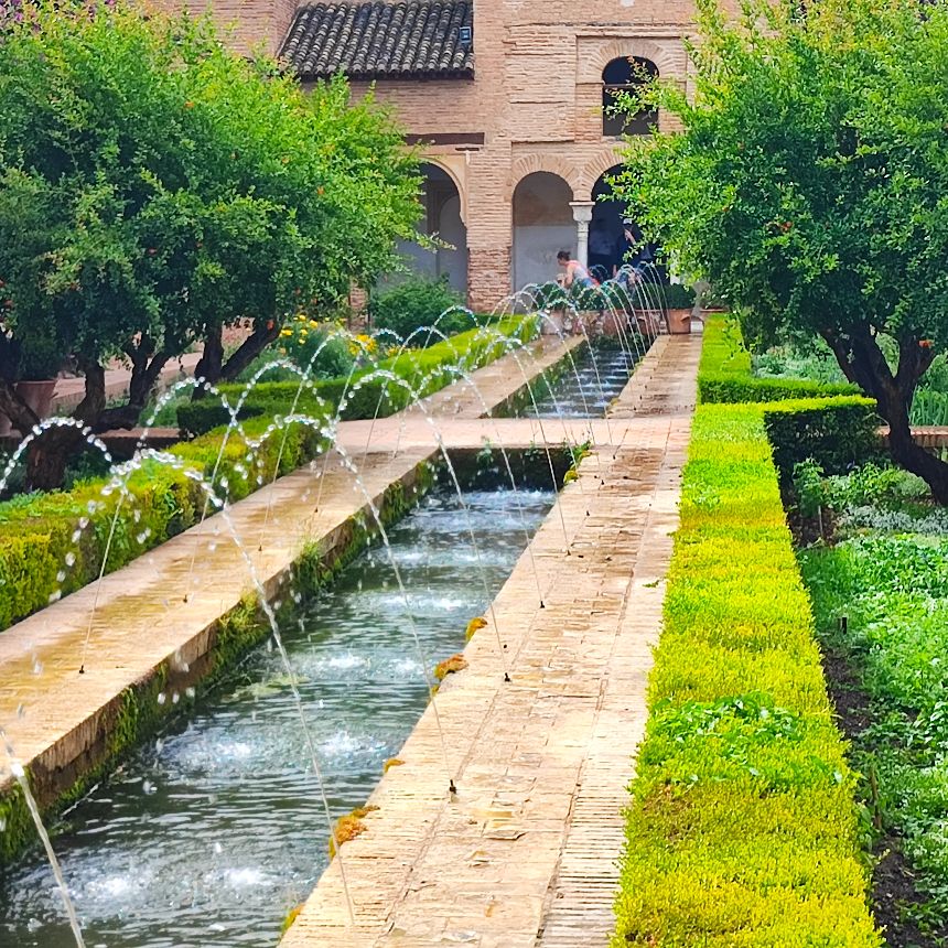 Generalifegärten in der Alhambra in Granada, Andalusien
